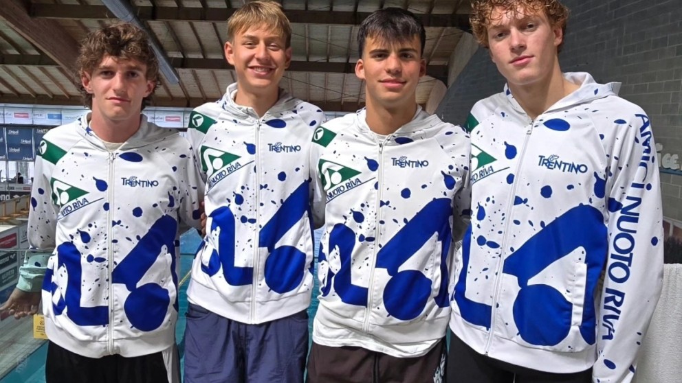 la staffetta 4x25 manichino e 4x50 ostacoli: Guarnati, Astefani, Ballardi, Ferrari